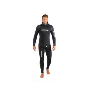 Men wearing Black Cressi Wetsuit Apnea Skin 2mm, the suit is two pieces.